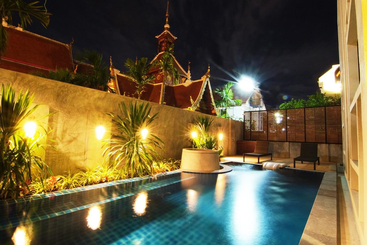 Tapae Gate Villa Chiang Mai Exterior foto